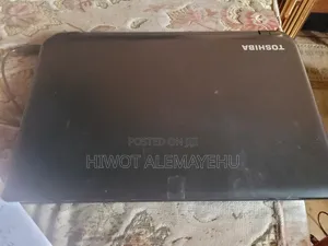 Laptop Toshiba Satellite C55 4GB HDD 500GB