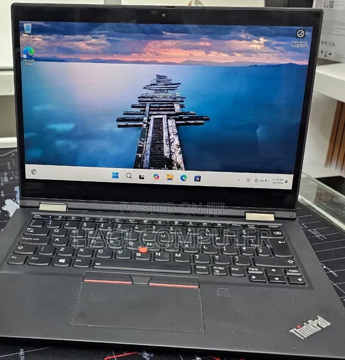 New Laptop Lenovo ThinkPad Yoga 16GB Intel Core i5 SSD 512GB