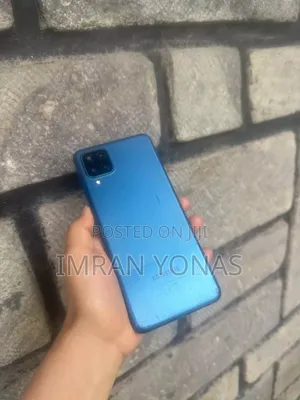 Samsung Galaxy A12 64 GB Blue