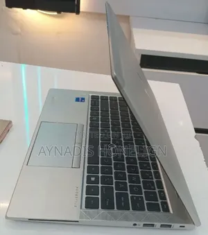 New Laptop HP EliteBook 840 G8 16GB Intel Core i7 SSD 512GB