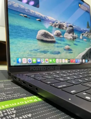 New Laptop Apple MacBook Pro 2024 M4 Max 48GB Apple M4 Max SSD 2T