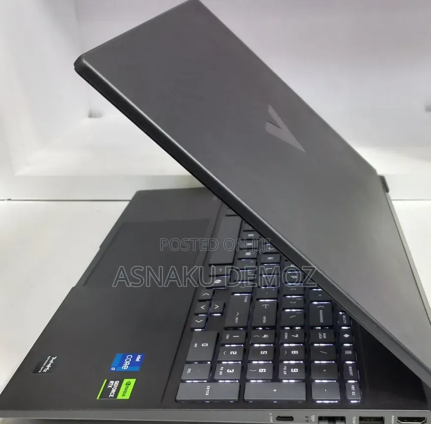 New Laptop HP Victus 16 16GB Intel Core i7 SSD 512GB