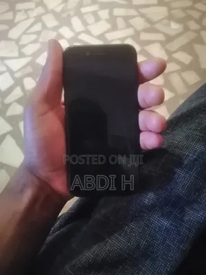 Apple iPhone 7 32 GB Black
