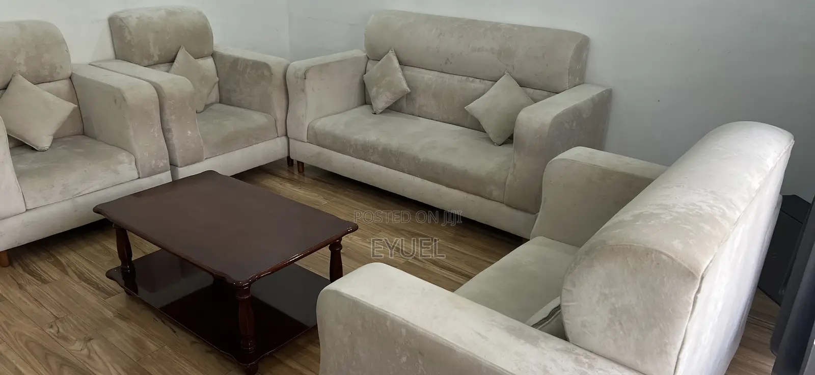 Living Room Sofa With Table