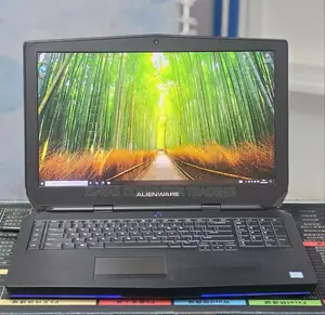 Laptop Dell Allienware M18 R1 8GB Intel Core i7 SSD 256GB