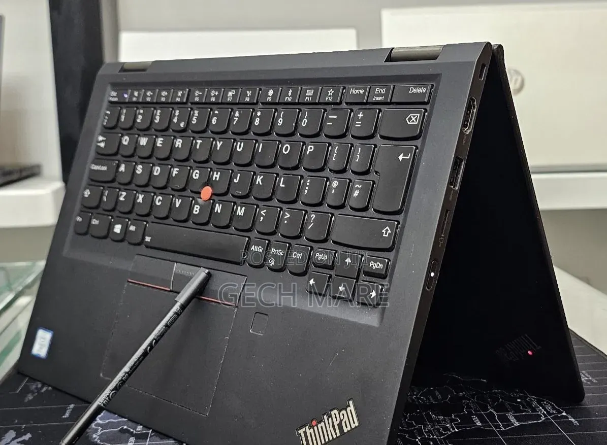 New Laptop Lenovo ThinkPad X1 Yoga 16GB Intel Core i5 SSD 512GB