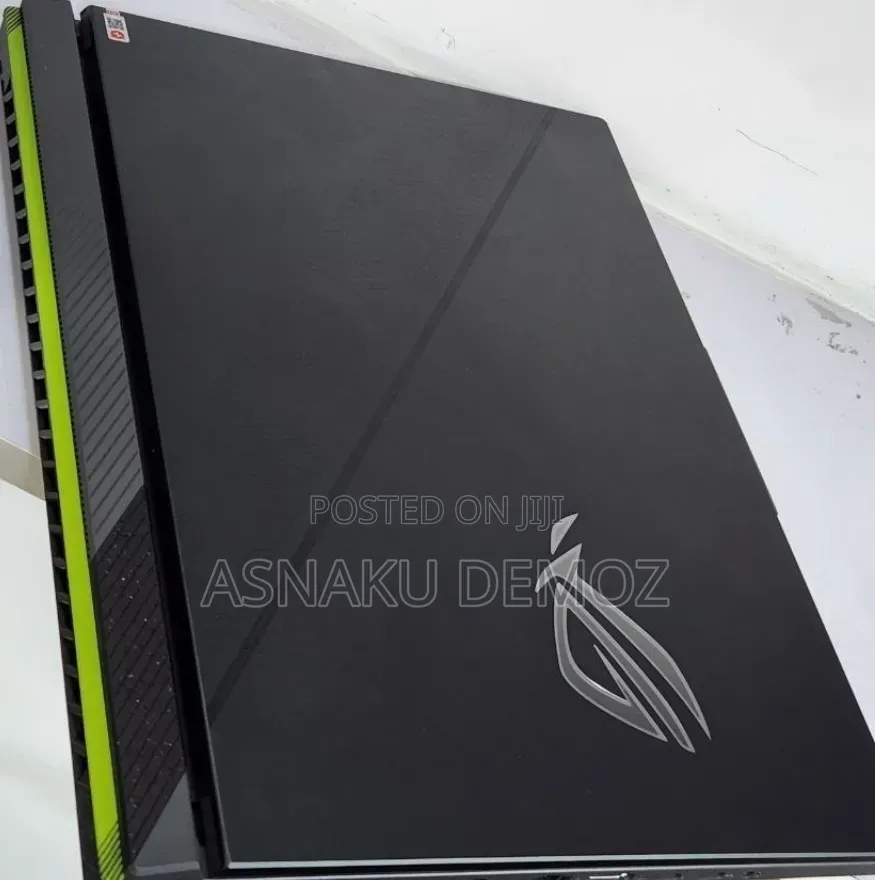 New Laptop Asus ROG Strix G15 16GB Intel Core i9 SSD 1T