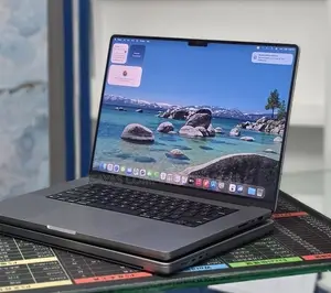 New Laptop Apple MacBook Pro 2021 M1 Max 32GB Apple M1 Max SSD 1T