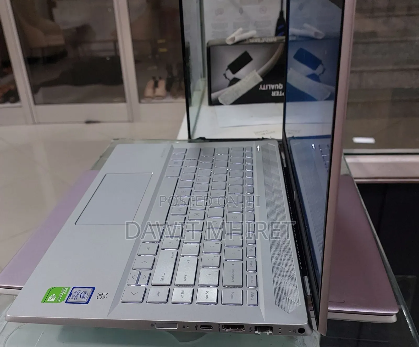 New Laptop HP Pavilion 10 16GB Intel Core i5 SSD 512GB