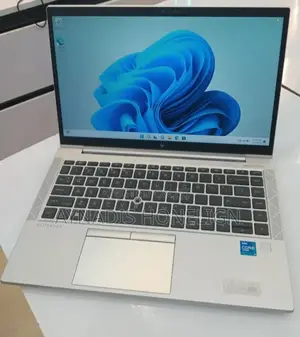 New Laptop HP EliteBook 840 G5 16GB Intel Core i5 SSD 512GB