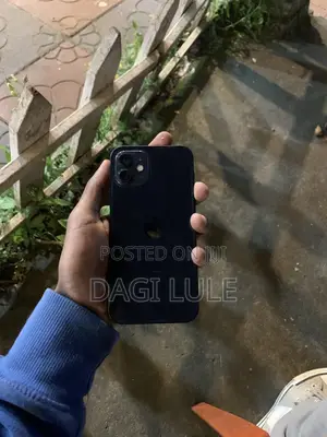 Apple iPhone 12 64 GB Black