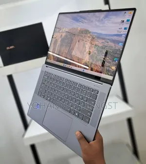 New Laptop Lenovo Yoga 9 32GB Intel Core 7 SSD 1T