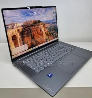 New Laptop Lenovo Yoga 9 32GB Intel Core 7 SSD 1T