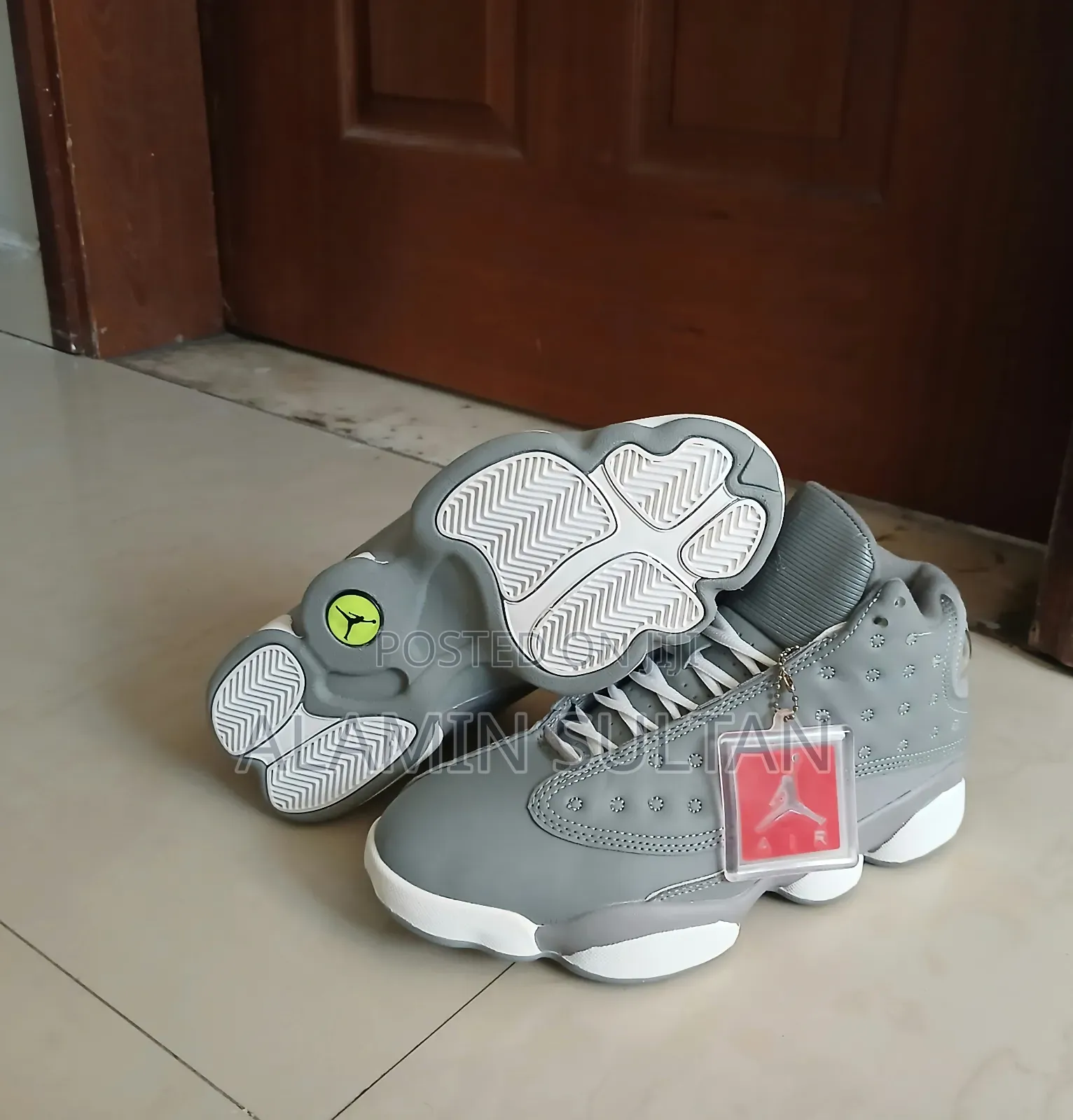 AIR JORDAN Retro 'Wolf Grey'