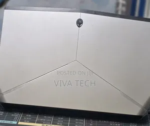 New Laptop Alienware M17 R3 8GB Intel Core i7 SSD 256GB