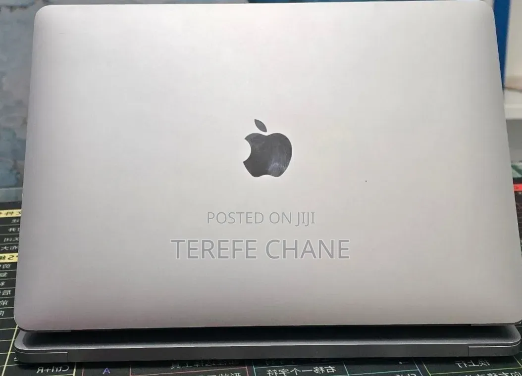 New Laptop Apple MacBook Air 2020 M1 8GB Apple M1 SSD 256GB