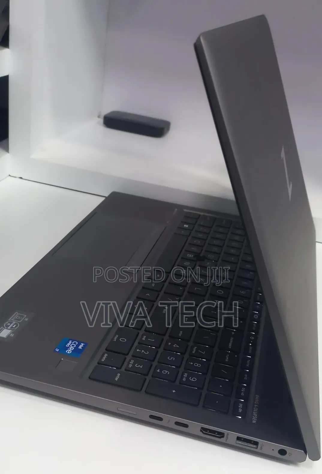 New Laptop HP ZBook Studio 16GB Intel Core i7 SSD 512GB