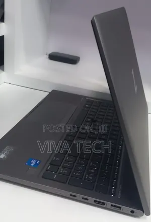 New Laptop HP ZBook Studio 16GB Intel Core i7 SSD 512GB