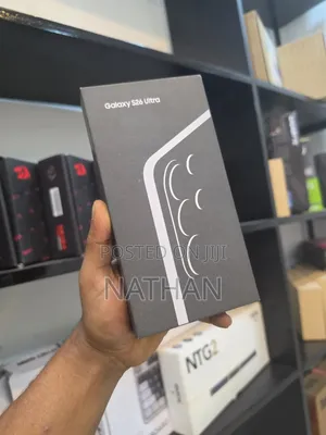 New Samsung Galaxy S26 Ultra 5G 1 TB Silver