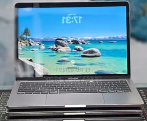 New Laptop Apple MacBook Pro 2020 M1 8GB Apple M1 Pro SSD 512GB