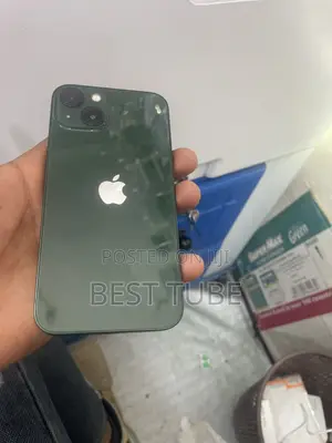 New Apple iPhone 13 128 GB Green