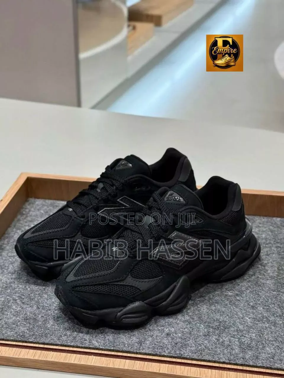 New Balance 9060 Triple Black