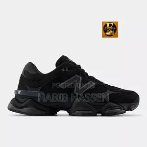 New Balance 9060 Triple Black