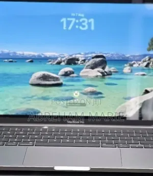 New Laptop Apple MacBook Pro 2020 M1 8GB Apple M1 SSD 512GB