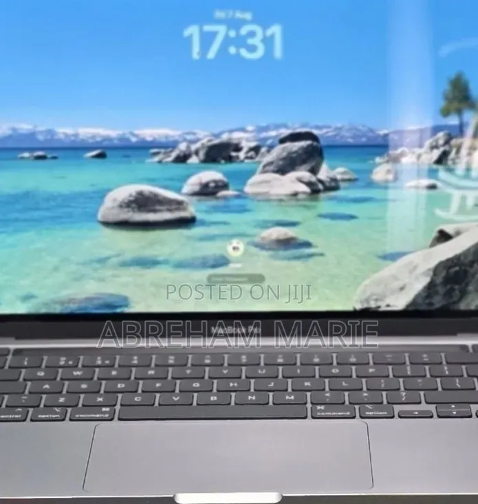 New Laptop Apple MacBook Pro 2020 M1 8GB Apple M1 SSD 512GB