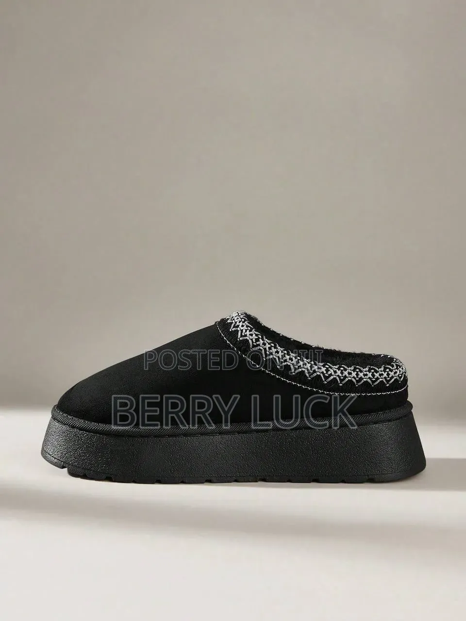 Uggs Shoes