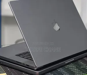 New Laptop Apple MacBook Pro 2021 M1 Max 32GB Apple M1 Max SSD 1T
