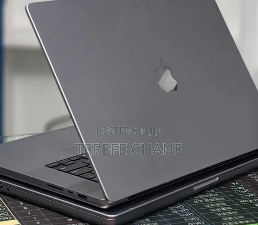 New Laptop Apple MacBook Pro 2021 M1 Max 32GB Apple M1 Max SSD 1T