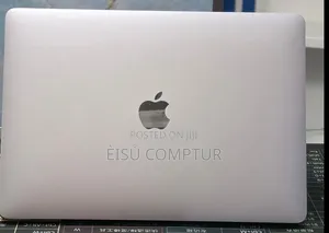 New Laptop Apple MacBook Pro 2023 M2 Pro 8GB Apple M2 SSD 256GB