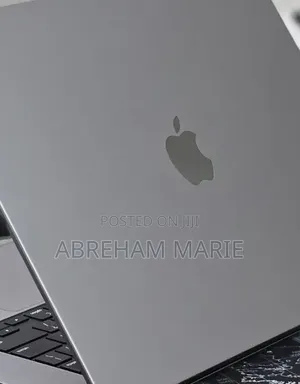 New Laptop Apple MacBook Pro 2023 M2 16GB Intel Core M2 SSD 512GB