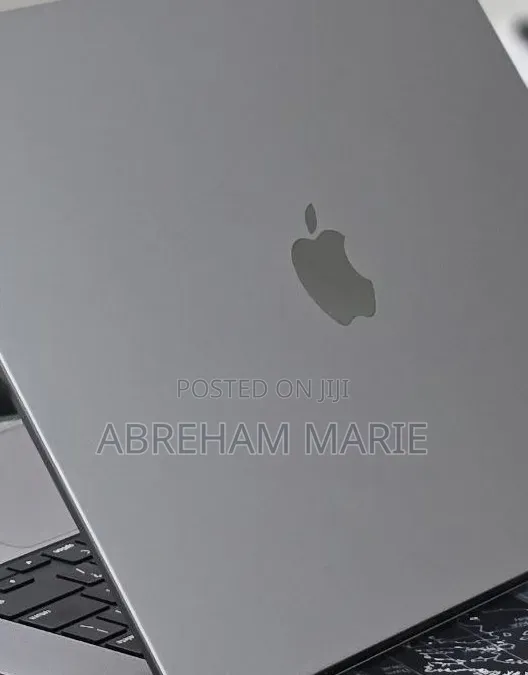 New Laptop Apple MacBook Pro 2023 M2 16GB Intel Core M2 SSD 512GB