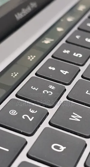 New Laptop Apple MacBook Pro 2023 M2 16GB Intel Core M2 SSD 512GB