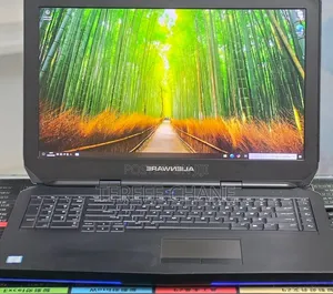 New Laptop Dell Allenware M15 R5 8GB Intel Core i7 SSD 256GB
