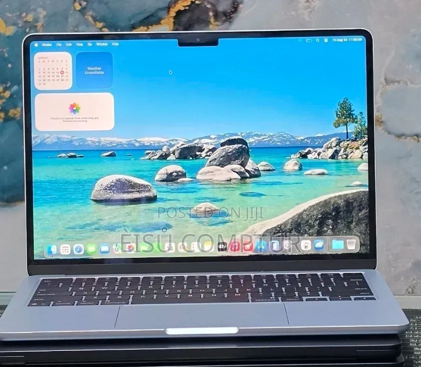 New Laptop Apple MacBook Air 2025 M4 16GB Apple M4 SSD 256GB