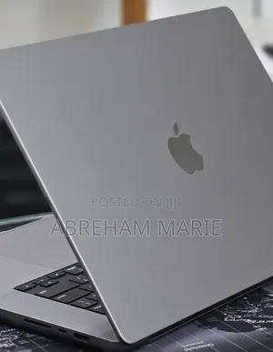 New Laptop Apple MacBook Pro 2023 M2 16GB Intel Core M2 SSD 512GB