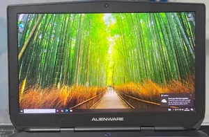 New Laptop Dell Allienware M18 R1 8GB Intel Core i7 SSD 256GB