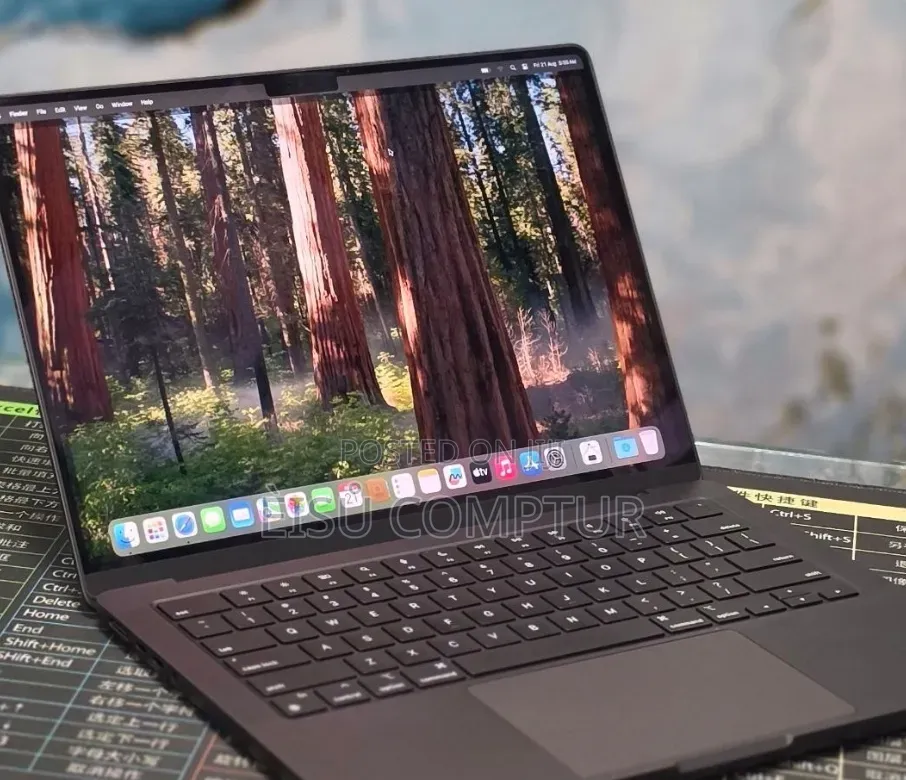 New Laptop Apple MacBook Pro 2024 M4 16GB Apple M4 SSD 512GB