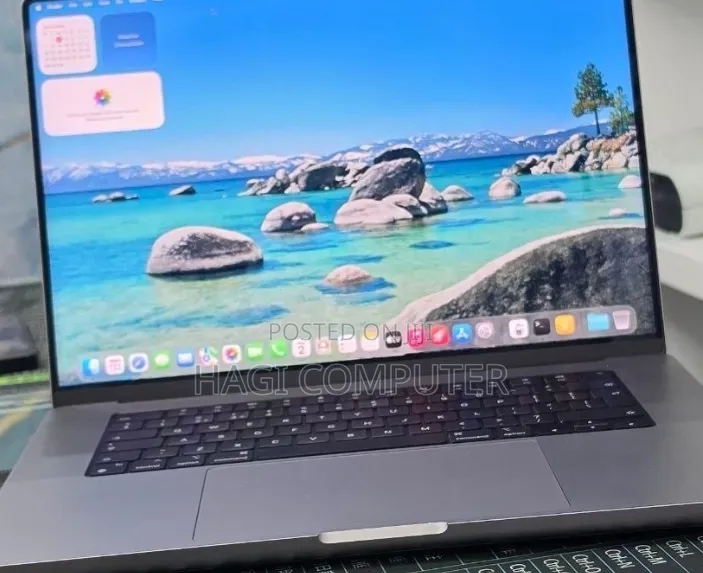 New Laptop Apple MacBook Pro 2021 M1 32GB Apple M1 Pro SSD 512GB