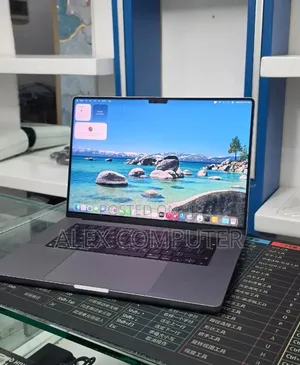 New Laptop Apple MacBook Pro 2021 M1 32GB Apple M1 SSD 512GB