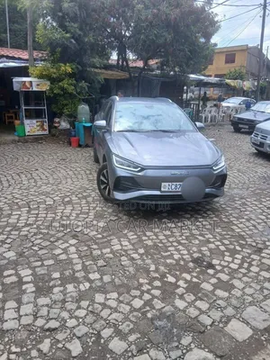 BYD E2 43 kWh 94 hp FWD 2025 Gray