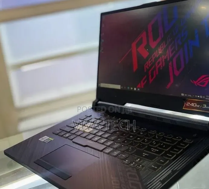 New Laptop Asus ROG Strix G15 16GB Intel Core i7 SSD 512GB