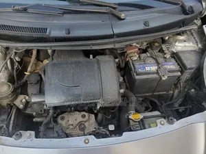 Toyota Yaris 2006 Silver