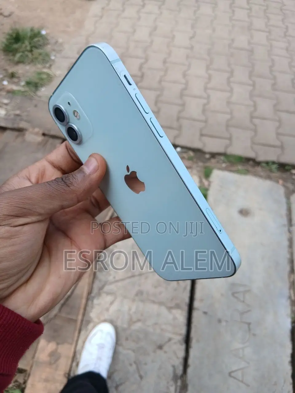Apple iPhone 12 64 GB White