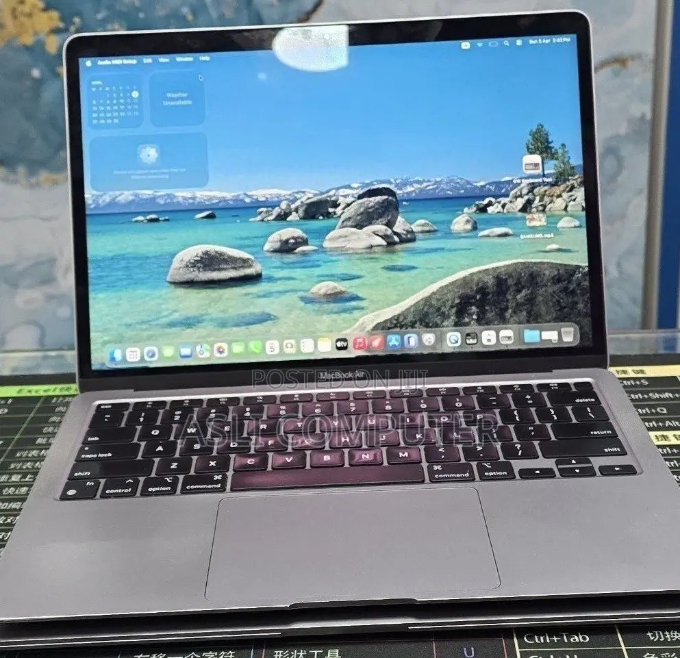 New Laptop Apple MacBook Air 2020 M1 8GB Apple M1 SSD 256GB