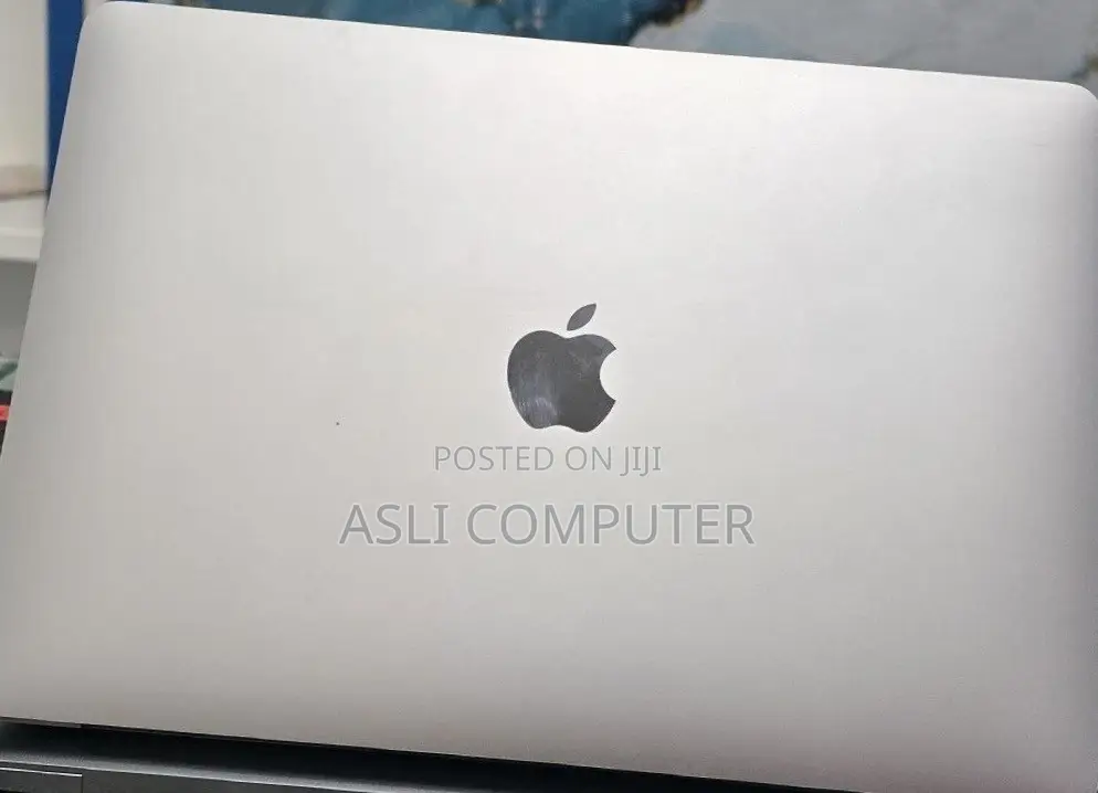 New Laptop Apple MacBook Air 2020 M1 8GB Apple M1 SSD 256GB