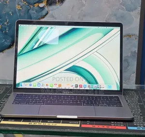 New Laptop Apple MacBook Pro 2022 M2 8GB Apple M2 SSD 256GB